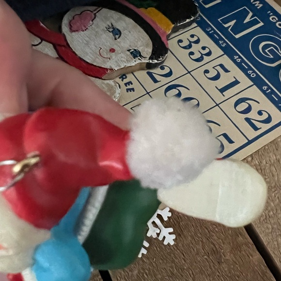 Vintage 1984 Hallmark Christmas Ornament.  Olympics marathon torch Santa. - Picture 7 of 8